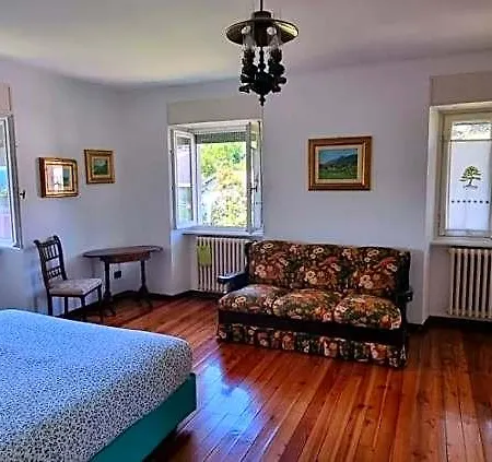 Rainbow Relais Lesa