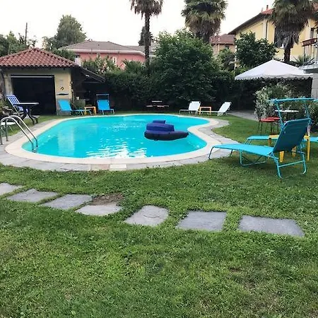 Bed & Breakfast Rainbow Relais Lesa